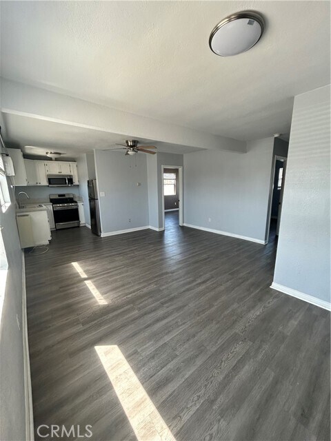 5165 Pickford St-Unit -1/4 in Los Angeles, CA - Building Photo - Building Photo