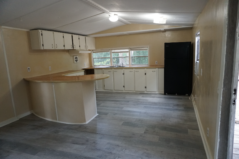 2554 Lake Douglas Rd in Bainbridge, GA - Building Photo