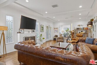 8998 Lloyd Pl in West Hollywood, CA - Building Photo - Building Photo