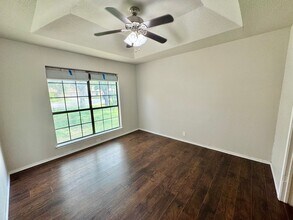 4410 Lakebend W Dr in San Antonio, TX - Building Photo - Building Photo