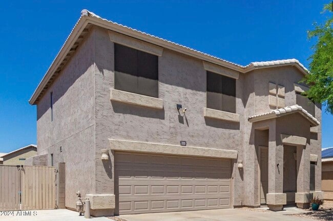 66 E Saddle Way in San Tan Valley, AZ - Building Photo - Building Photo