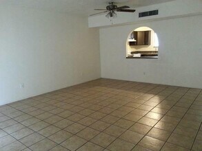 4997 N Plaza Amor in Tucson, AZ - Building Photo - Building Photo