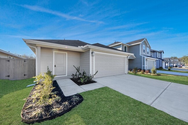 14315 Leafy Willow Dr in Splendora, TX - Building Photo - Building Photo