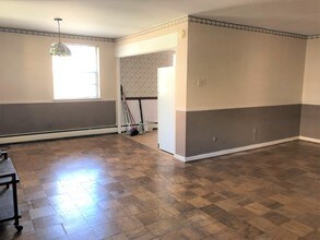 256 Montgomery Ave in Haverford, PA - Building Photo - Interior Photo