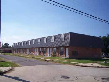 Plaza in New Orleans, LA - Building Photo - Building Photo