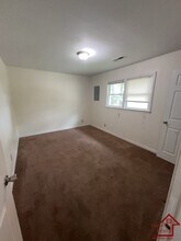 500 Skyline Dr in McMinnville, TN - Foto de edificio - Building Photo