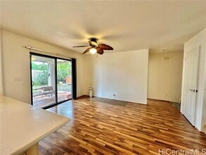 94-1052-1052 Halepili St in Waipahu, HI - Building Photo - Building Photo