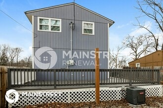 4823 N Brighton Ave in Kansas City, MO - Building Photo - Building Photo