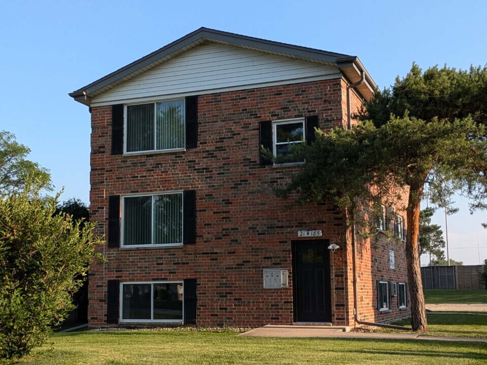 21W185 Tee Ln in Itasca, IL - Building Photo