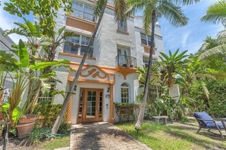 737 Jefferson Ave in Miami Beach, FL - Building Photo - Building Photo