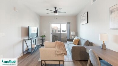 760 S Boulder Hwy in Henderson, NV - Foto de edificio - Building Photo