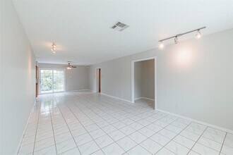 2515 Tannehill Dr in Houston, TX - Building Photo - Building Photo
