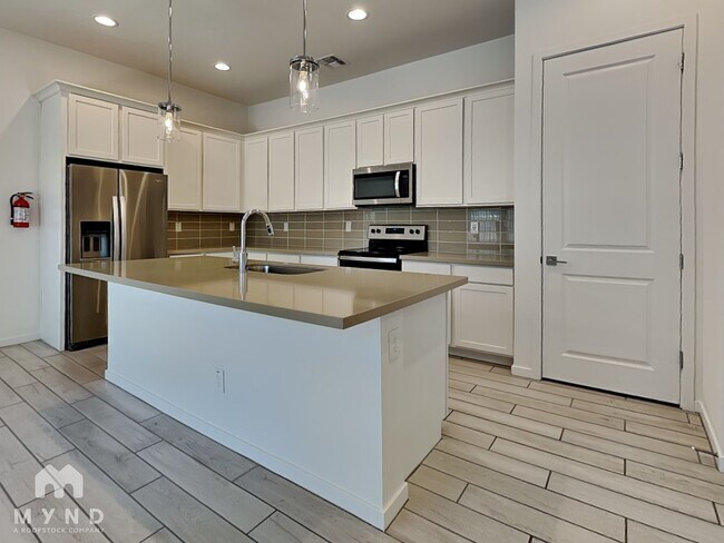 901 S Smith Rd in Tempe, AZ - Building Photo - Building Photo