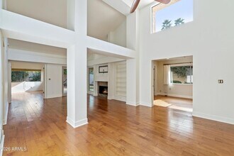 10077 E Calle De Cielo Cir in Scottsdale, AZ - Foto de edificio - Building Photo