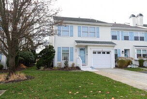 12 Gull Cove in Brigantine, NJ - Building Photo