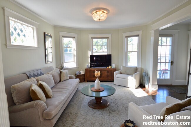 99 Farquhar St in Boston, MA - Building Photo - Building Photo