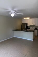 2780 Tess Cir in Tallahassee, FL - Foto de edificio - Building Photo