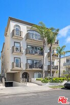 11840 Dorothy St in Los Angeles, CA - Building Photo