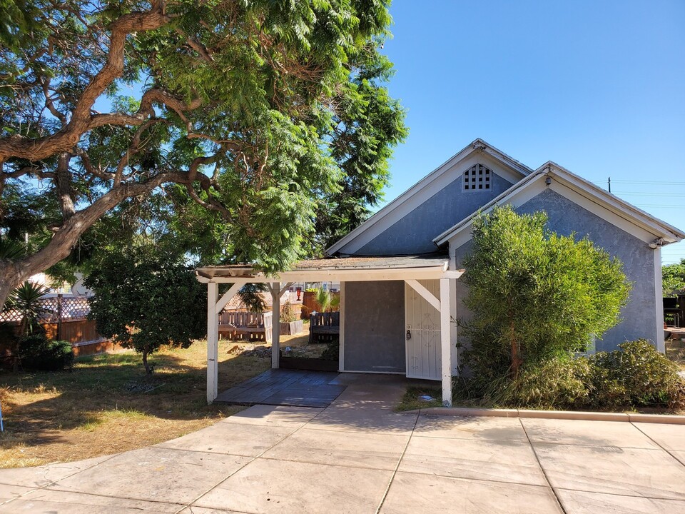 2959-2963 J St in San Diego, CA - Building Photo