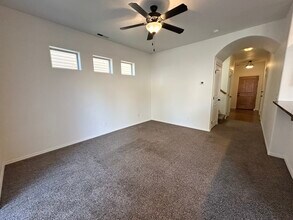 8896 W Shoup Dr in Boise, ID - Foto de edificio - Building Photo