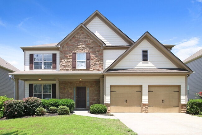property at 631 Collingsworth Ln NE