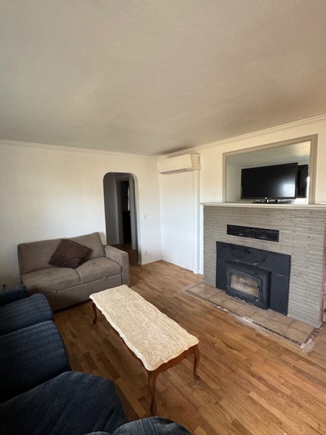 685 Beall Ln in Medford, OR - Building Photo - Building Photo