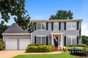 1951 Hidden Valley Dr SW in Marietta, GA - Building Photo