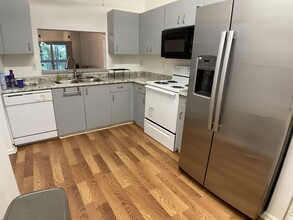 5016 Rose Hill Dr in Boynton Beach, FL - Building Photo - Building Photo