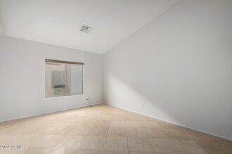 34026 N 43rd St in Cave Creek, AZ - Building Photo - Building Photo