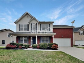 6818 Audrianna Ln in Knoxville, TN - Building Photo