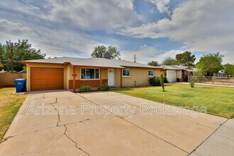 1321 E Don Carlos Ave in Tempe, AZ - Building Photo - Building Photo