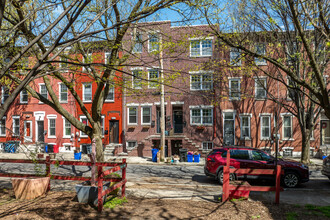 853 N Uber St in Philadelphia, PA - Foto de edificio - Building Photo