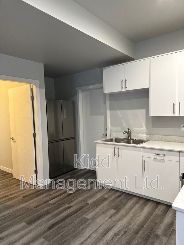 1223 Blackburn N Rd in Prince George, BC - Building Photo - Building Photo