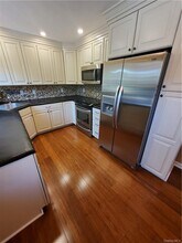 972 Sierra Vista Ln in Valley Cottage, NY - Building Photo - Building Photo