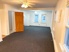 159 Grant Ave in Totowa, NJ - Foto de edificio - Building Photo