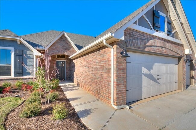 13625 Cobblestone Pkwy in Oklahoma City, OK - Building Photo - Building Photo