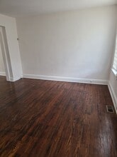 3151 Ravenwood Ave in Baltimore, MD - Building Photo - Building Photo