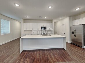 261 Yasmin Daylily Pl in Henderson, NV - Building Photo - Building Photo