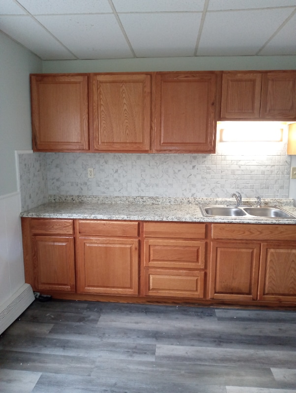 1 Walnut St in Manchester, CT - Foto de edificio - Building Photo