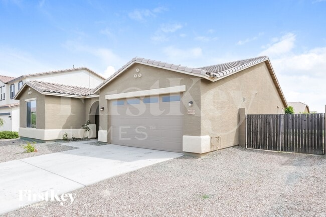 18333 W Onyx Ave in Waddell, AZ - Foto de edificio - Building Photo