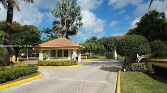 22202 Glenmoor Dr in West Palm Beach, FL - Building Photo