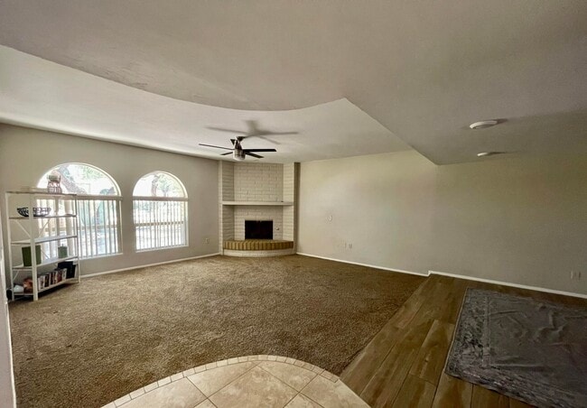 property at 2434 N Shade Tree Cir
