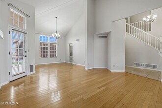 1117 W Bend Ln in El Paso, TX - Building Photo - Building Photo