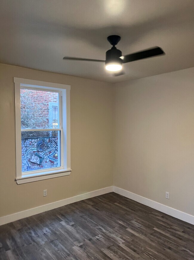 1238 Ellsworth St in Philadelphia, PA - Building Photo - Building Photo