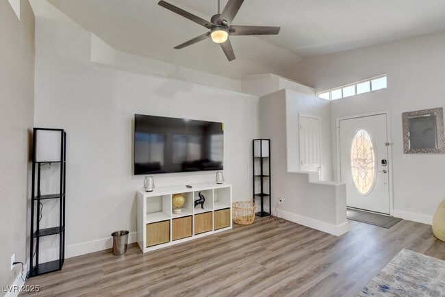 property at 9204 Sapphire Point Ave
