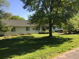 421 20th Ave W in Menomonie, WI - Building Photo