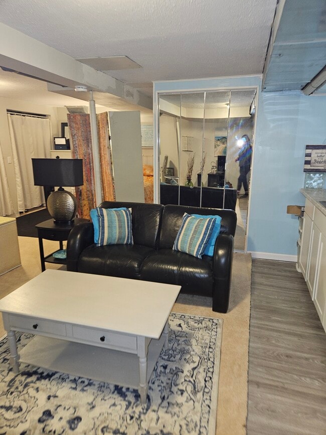 1118 Rodman Rd, Unit Rodman Studio