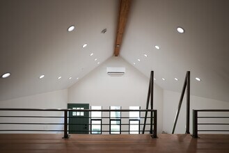 6009 Melvin Ave in Tarzana, CA - Foto de edificio - Building Photo