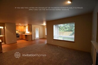 8006 Upper Ridge Rd in Everett, WA - Building Photo - Building Photo