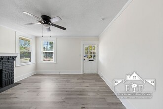 16 Gordon St in Charleston, SC - Building Photo - Building Photo